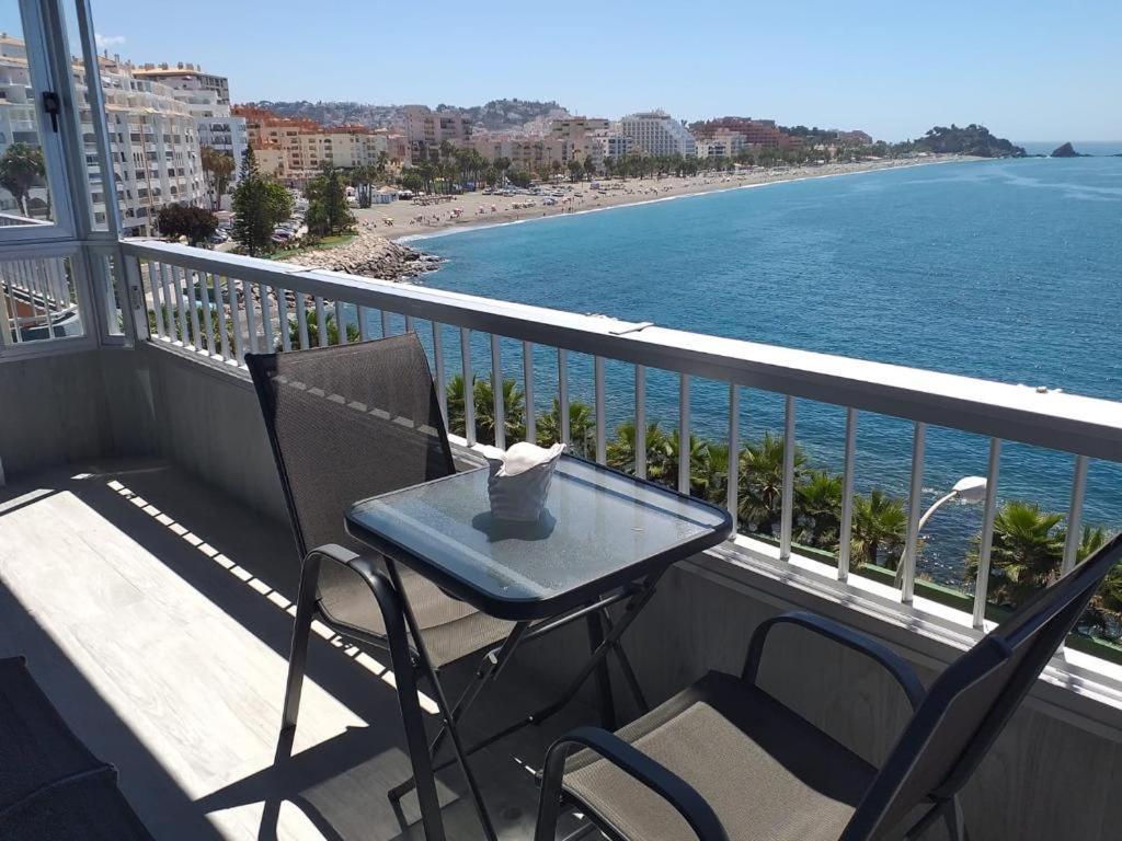 Maravilloso Apartamento En Almunecar Luaran gambar